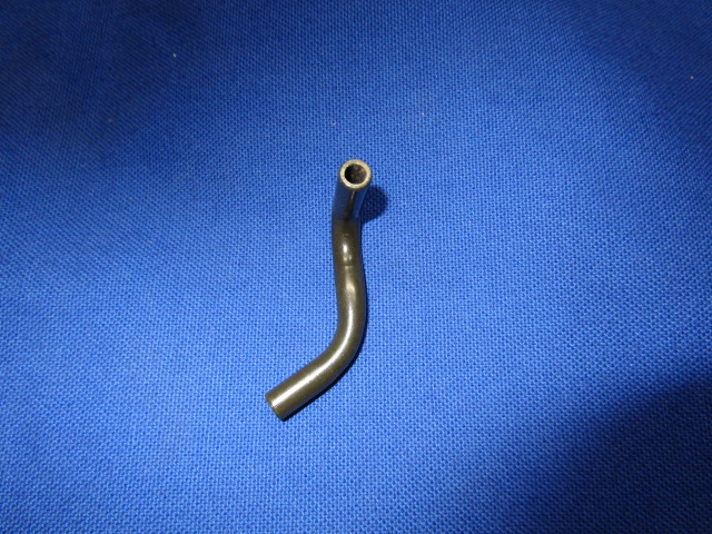 Ölrohr in Zylinderkopf rechts R24,25/0/2 (Einlaß) gebraucht

