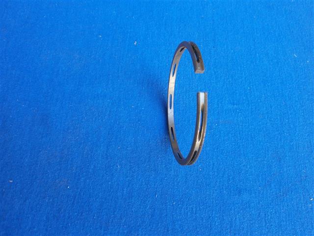 Kolbenring (Gleichfasenring Standard 84.80) 80/7 NOS nicht passend für Nykasilzylinder