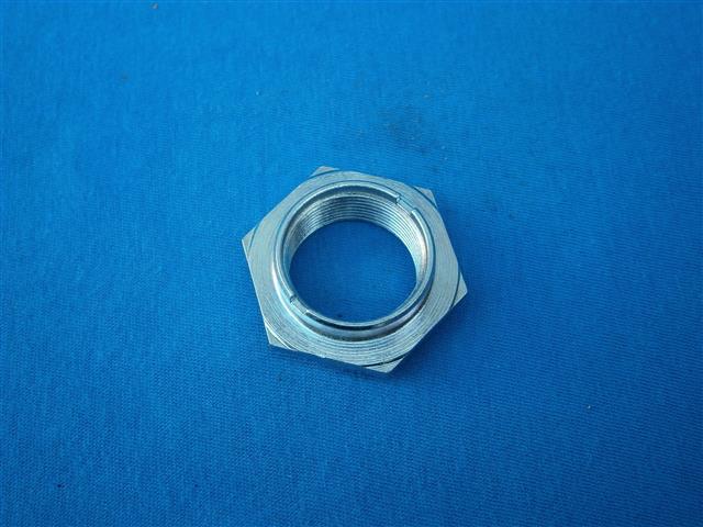 Untere Mutter unter Gabelbrücke oben R25/3,26,27,50,50/2,60,60/2,50S,69,69S