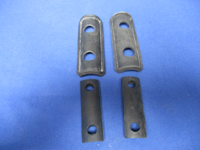Gummiunterlage Set R26,27,50,50/2,60,50/2,50S,69,69S 4 Stück Scheinwerferhalter  orig. BMW Altbestand
