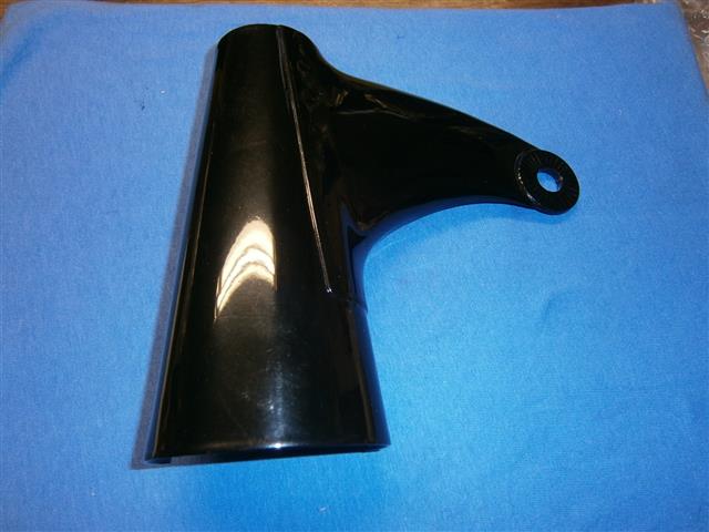 Scheinwerferhalter rechts R51/2,51/3,67,67/2,67/3,68 mit Fehler im Lack/Blech, kleine Beulen