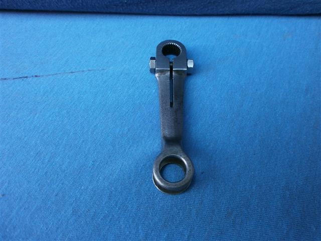 Bremshebel Bremsankerplatte R25/3,26,27 gebraucht n.m.l.