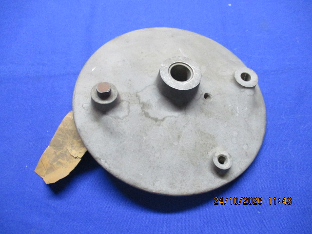 Bremsankerplatte R51/2 (R51/3-67/2,68 Halbnabe) Simplex (NOS)