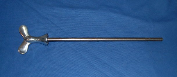 Knebelschraube Flügelschraube Alu poliert mit Kugeln R25-25/3,51/2-68 V