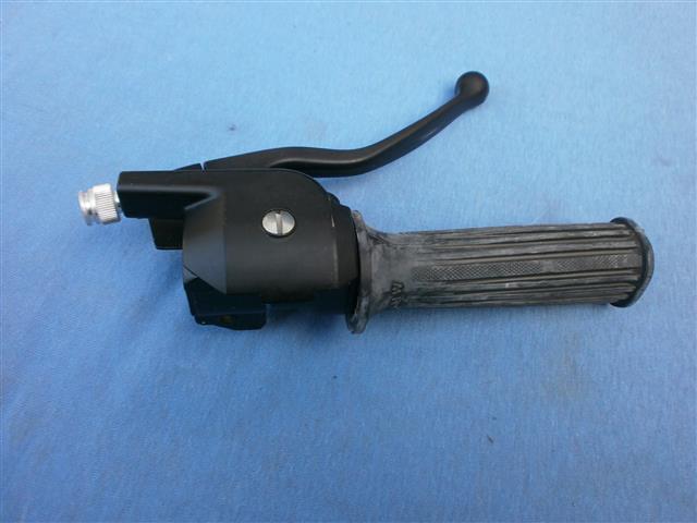 Gasgriff /6/7,80,100,RT,SC,S,RS,RT ab Bj. 09/74 -09/80  mit neuem Griffrohr und Bremshebel

