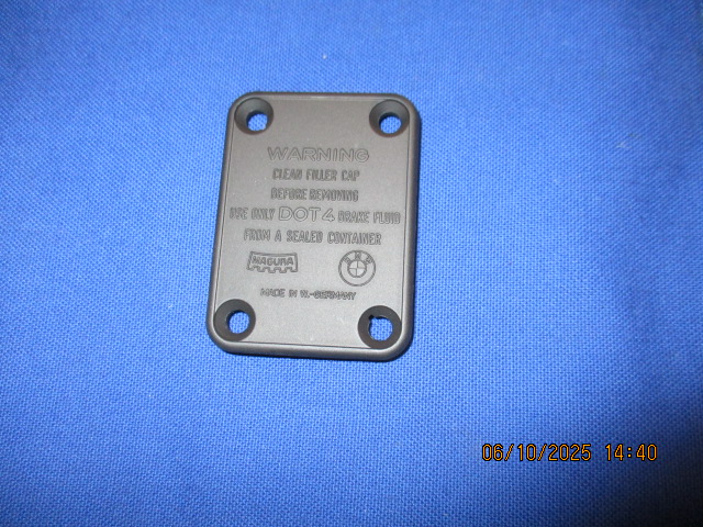 Deckel Bremsflüssigkeitsbehälter Gasaramtur 4 Ventil Boxer und K1,K100RS 4V, K1100LT,RS
