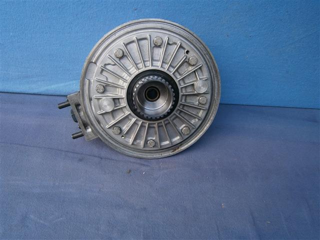 Achsantrieb (33x11) 100S,RS,RT ab 09/80 - 1984 Scheibenbremse gebraucht , guter Zustand

