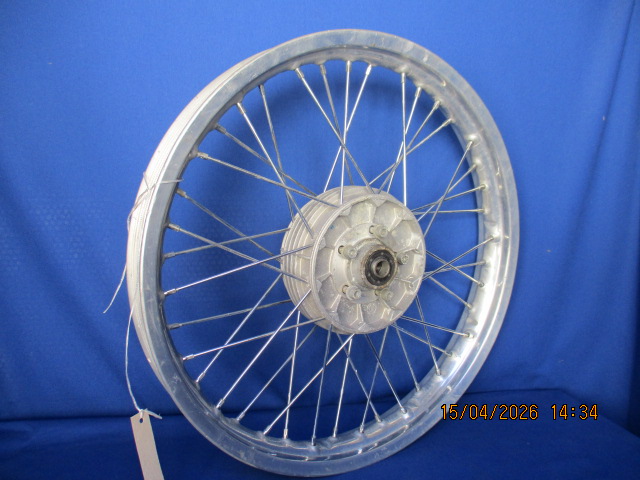 Speichenrad vorn Boxer /7, RS,RT ab 09/80 - 09/84 mit Vo-Gabel Bembosättel alter Lagerbestend mit Korrosionsspuren