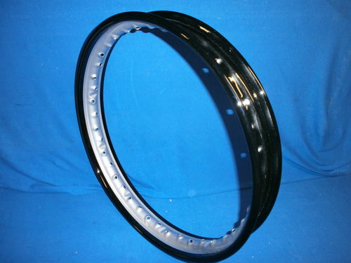 Felge R51/3,67,67/2,,68  schwarz/silber lackiert Speiche M5 auf Anfrage
