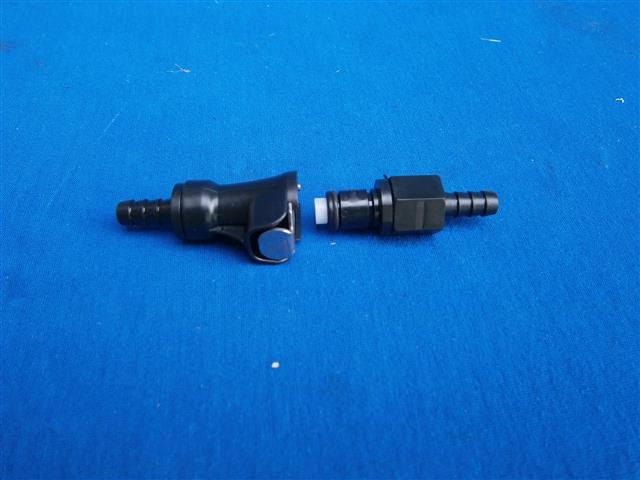 Benzinhahn R51/3,67/2,67/3,68 mit Wassersack,Y-Abgang M20x1