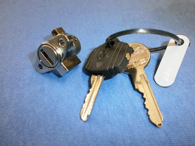 Tankschloß R80,100 Paris Dakar Tank und  Behördentank R45,65,K75,K100 Modelle (NOS) n.m.l.