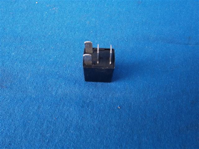 Relais Schließer K-Modelle R80R,100R, R80GS100GS ab Bj. 90