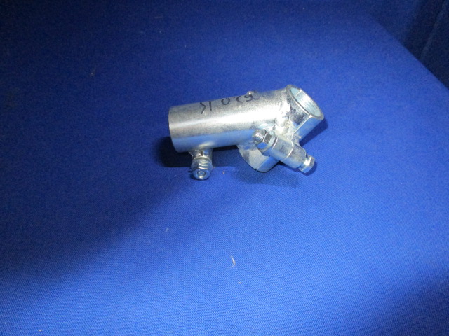 Stoßstangenhalter links LS200