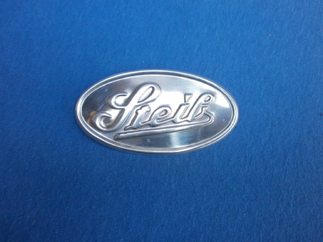 Emblem (Steib) oval rechts Seite LS200