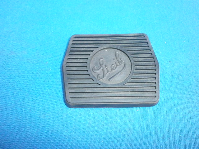 Trittbrettgummi mit STEIB-Schrift Stoßstangenhalter