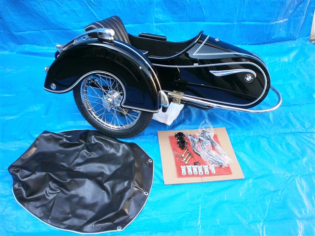 Steib LS 200 lackiert liniert, Versand bitte per mail anfragen ab Lager lieferbar
- komplett mit Innenausstattung, Sitz und Staubdecke
- komplett mit Anschlüssen
