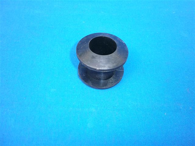 Gummilager für Bootsaufhängung hinten LS200, TR500, S250  V (131)